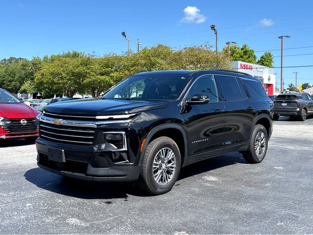 2025 Chevrolet Traverse FWD LT