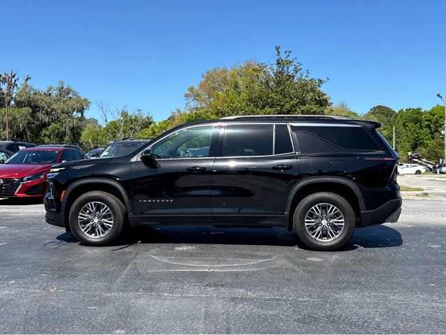 2025 Chevrolet Traverse FWD LT
