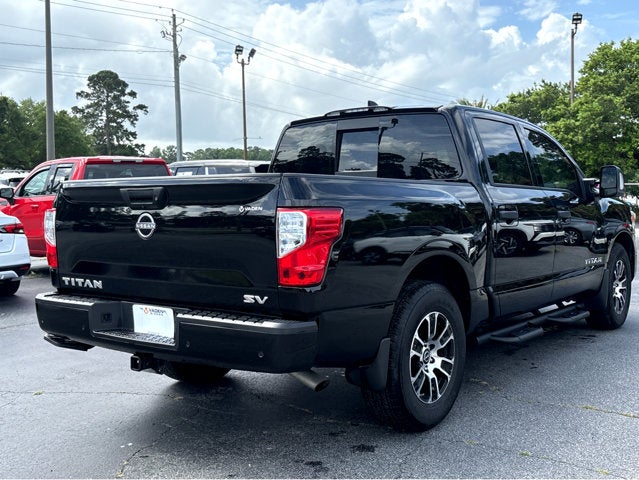 2024 Nissan Titan SV