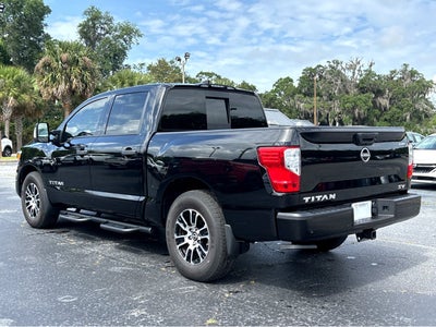2024 Nissan Titan SV