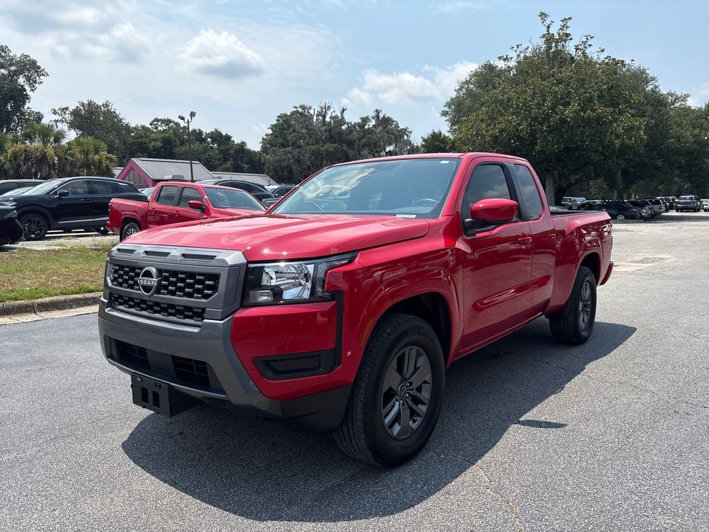 2025 Nissan Frontier SV