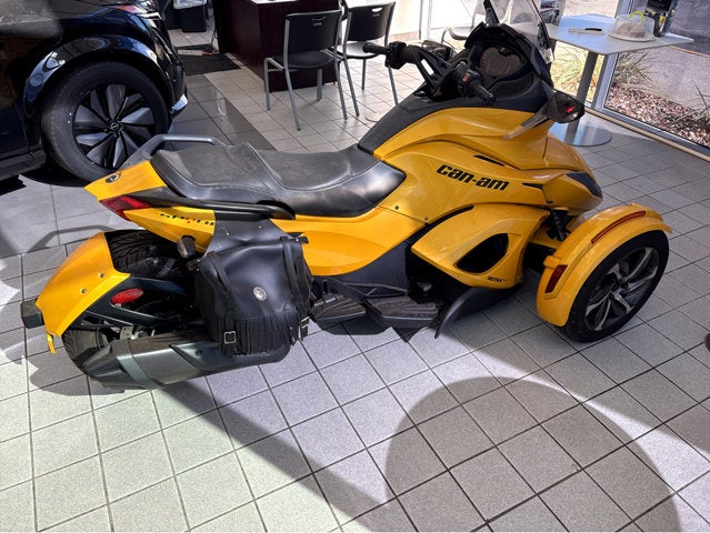 2014 Can Am Spyder Base