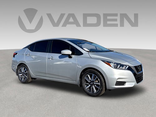 2022 Nissan Versa SV