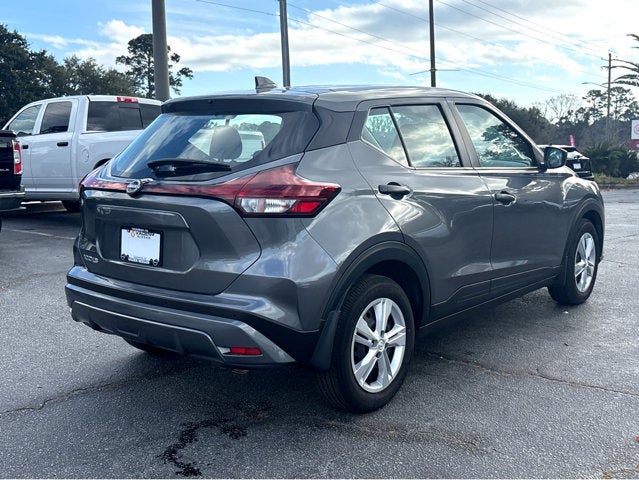 2025 Nissan Kicks Play S