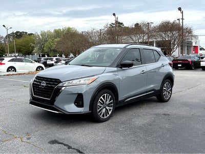 2024 Nissan Kicks SR
