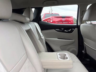 2022 Nissan Rogue Sport SV