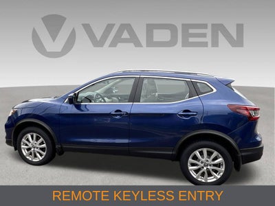 2022 Nissan Rogue Sport SV