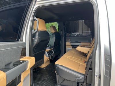 2024 Ford Super Duty F-350 SRW LARIAT