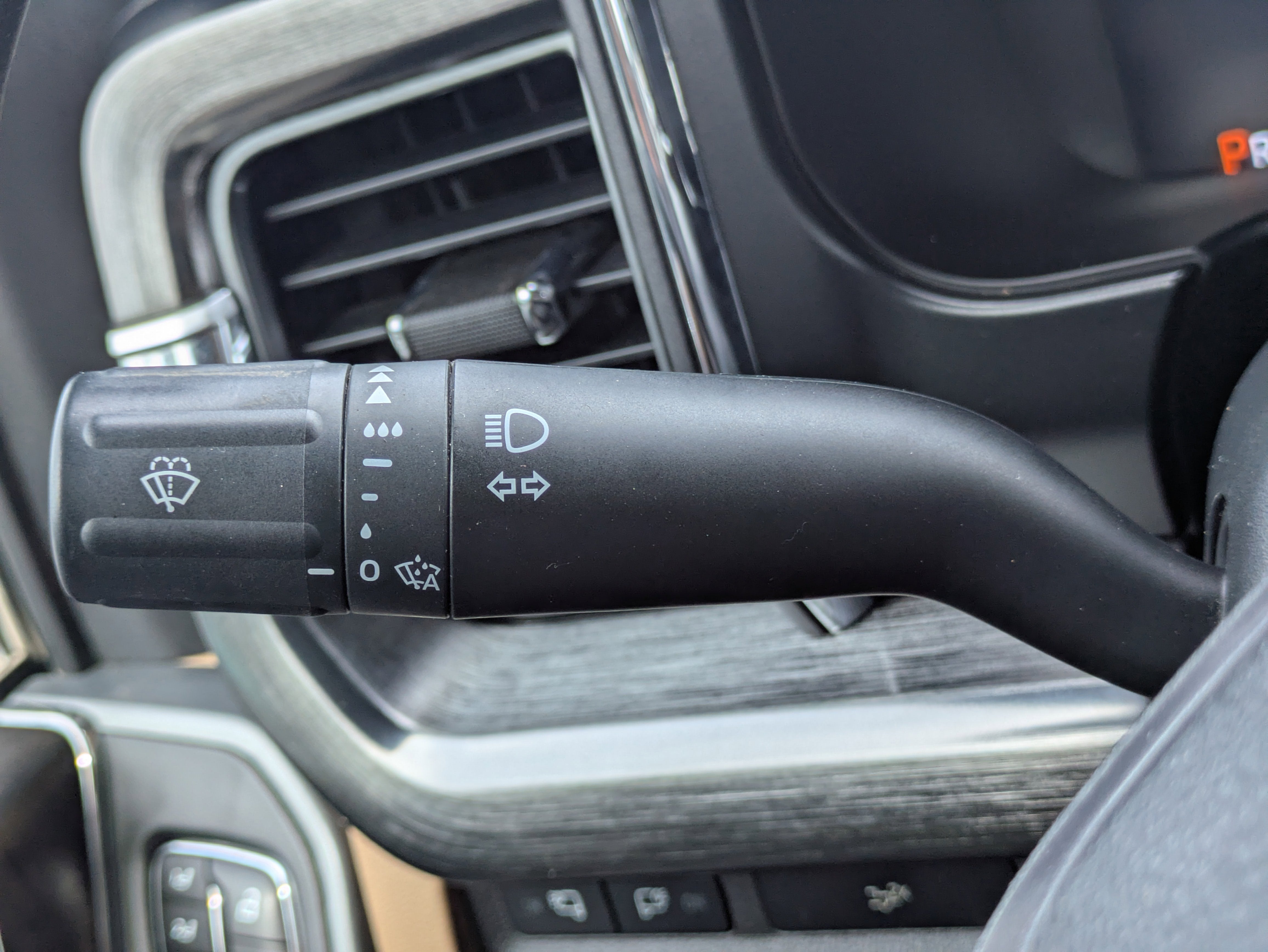 2024 Ford Super Duty F-350 SRW LARIAT