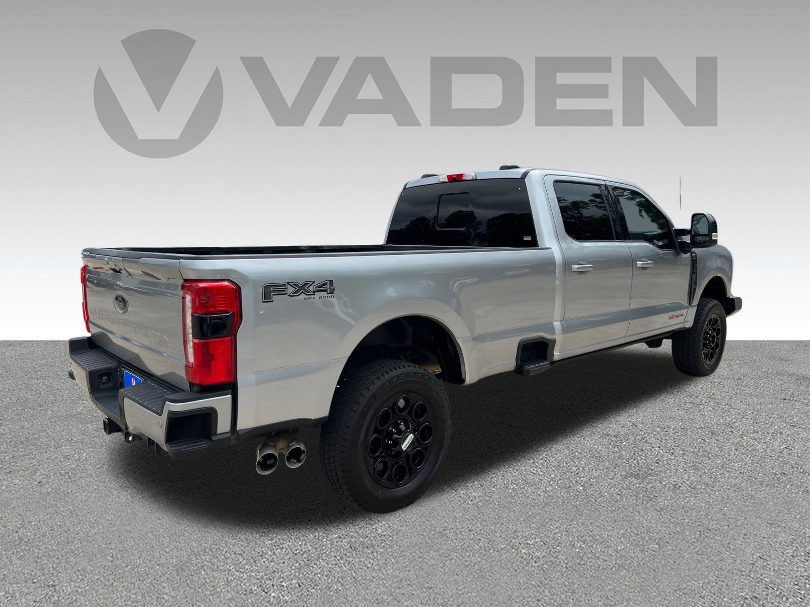 2024 Ford Super Duty F-350 SRW LARIAT