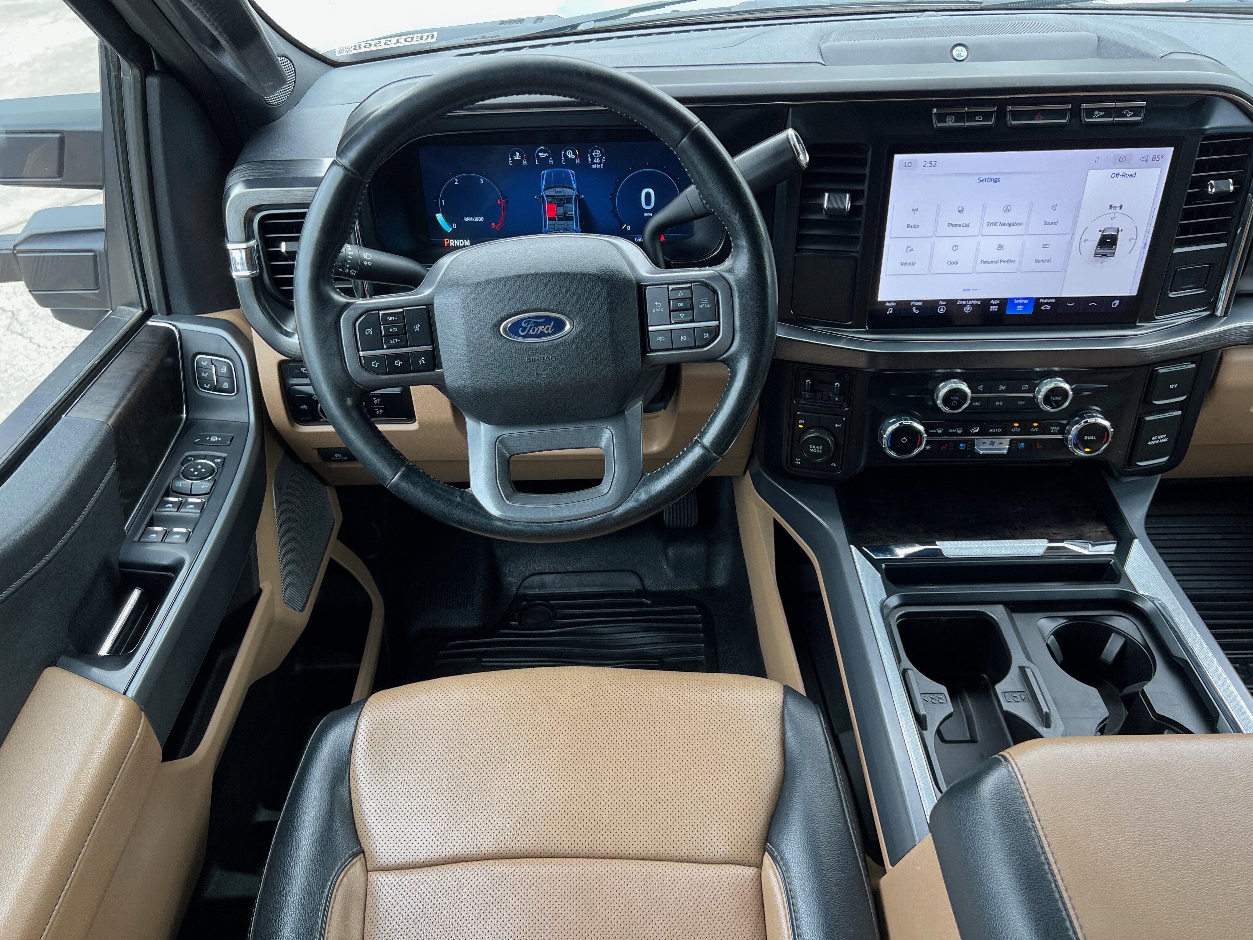 2024 Ford Super Duty F-350 SRW LARIAT