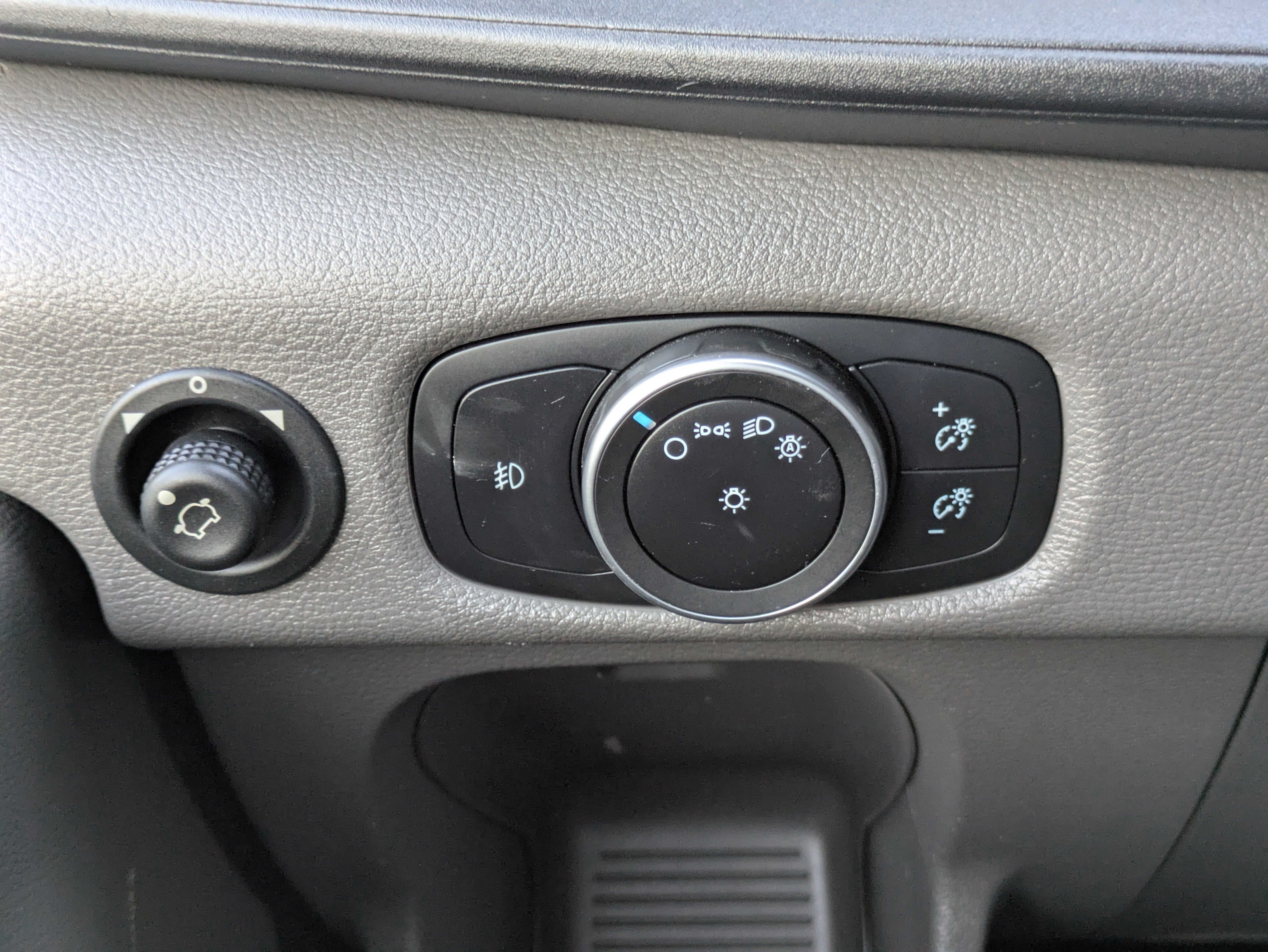 2020 Ford Transit Cargo Van Base