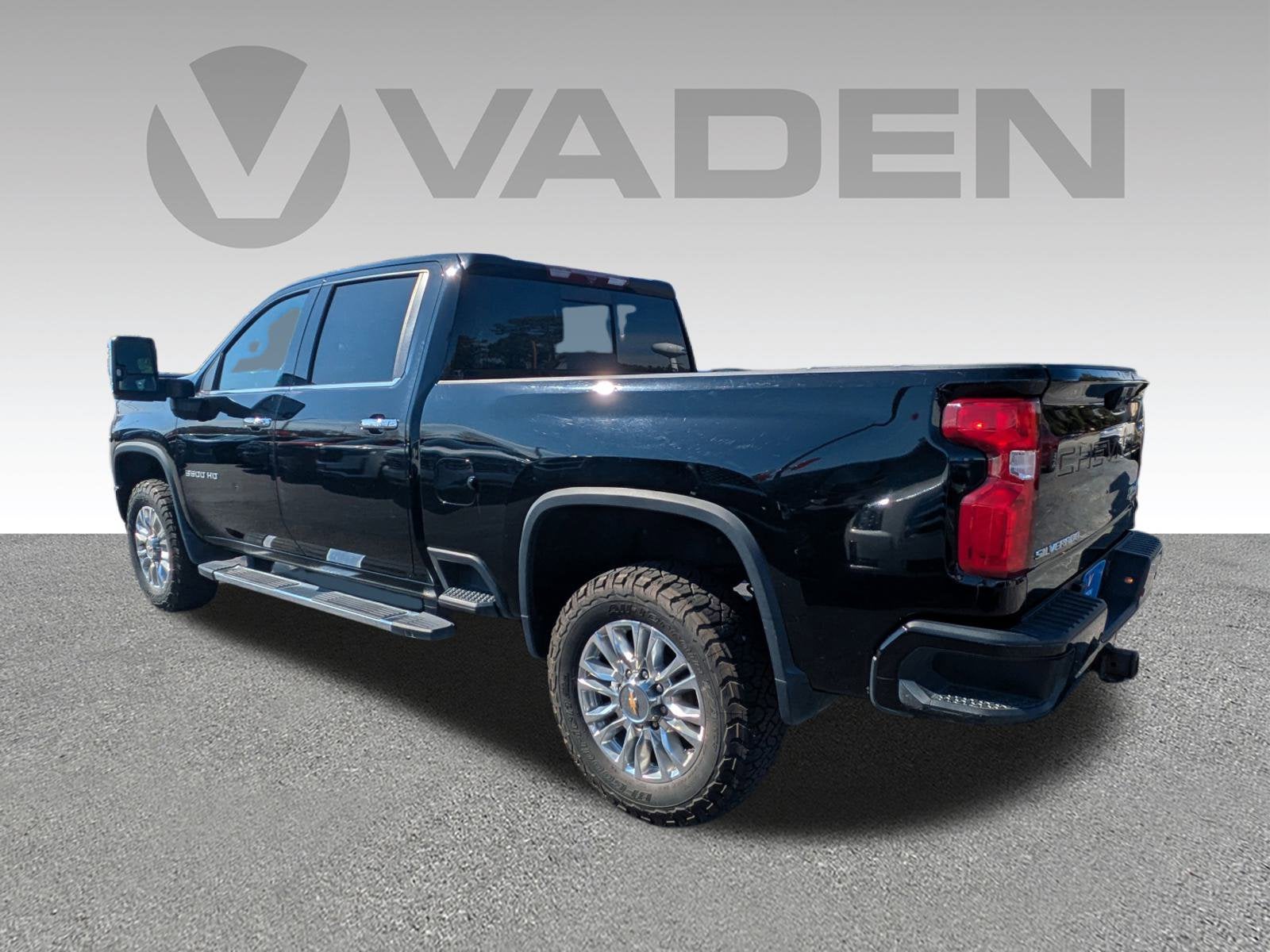 2022 Chevrolet Silverado 3500HD High Country