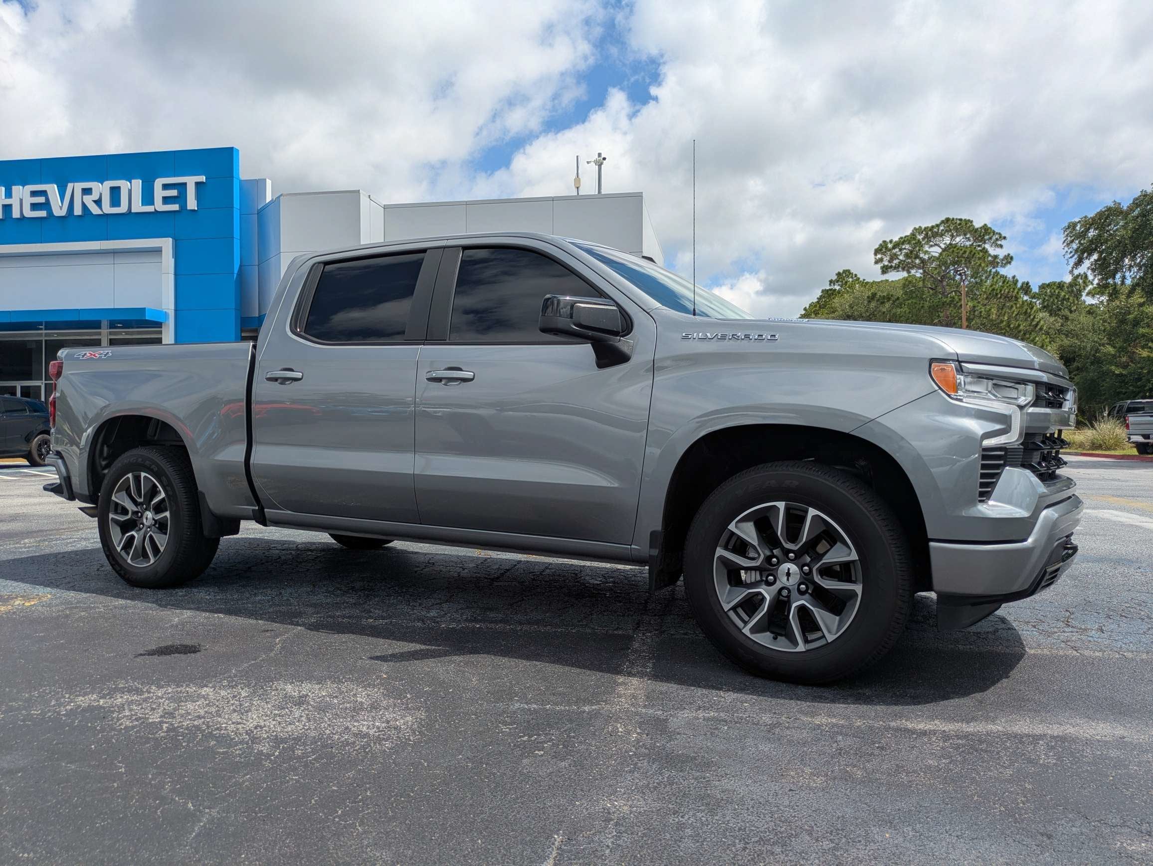 2023 Chevrolet Silverado 1500 RST