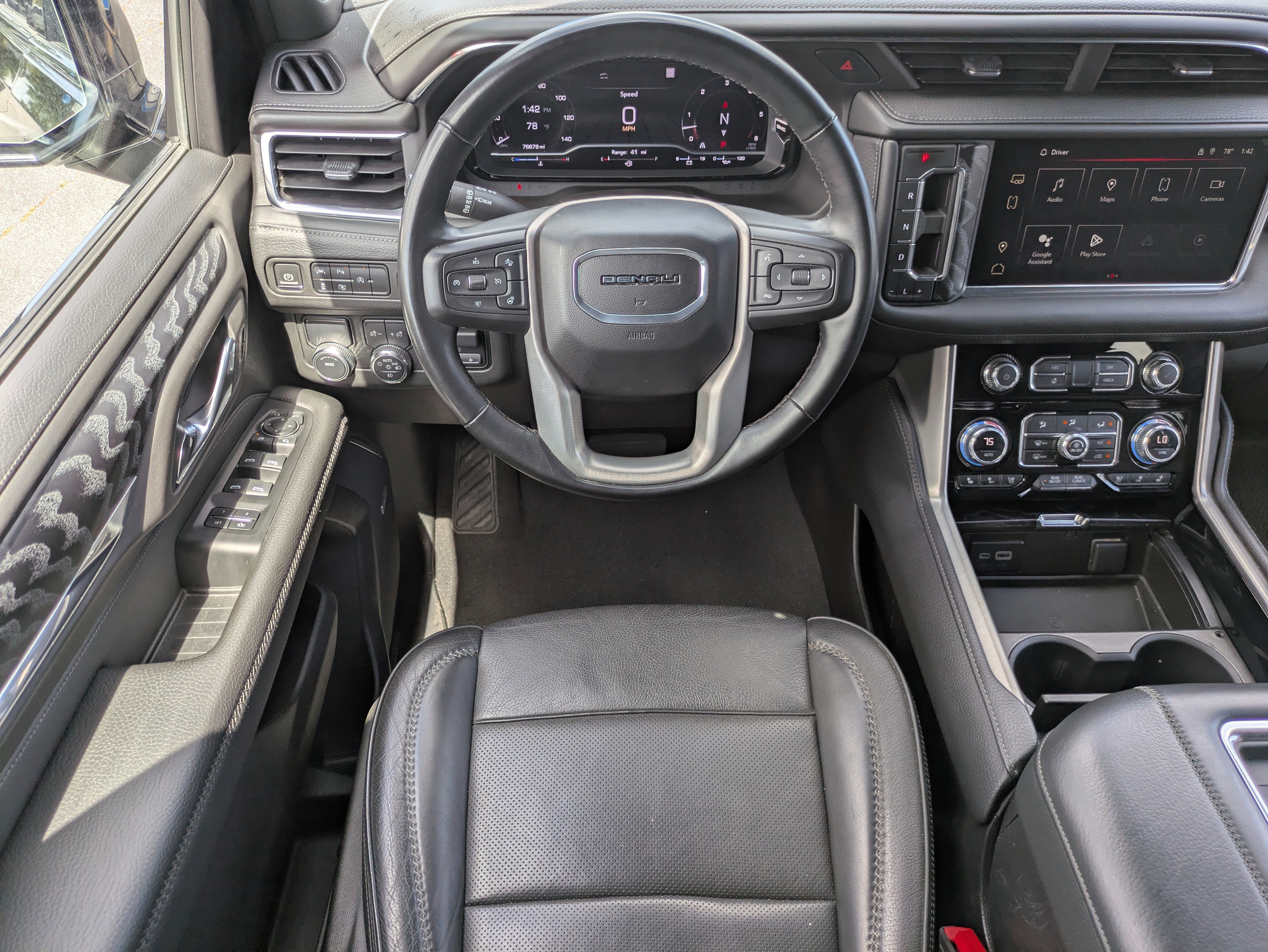 2023 GMC Yukon Denali