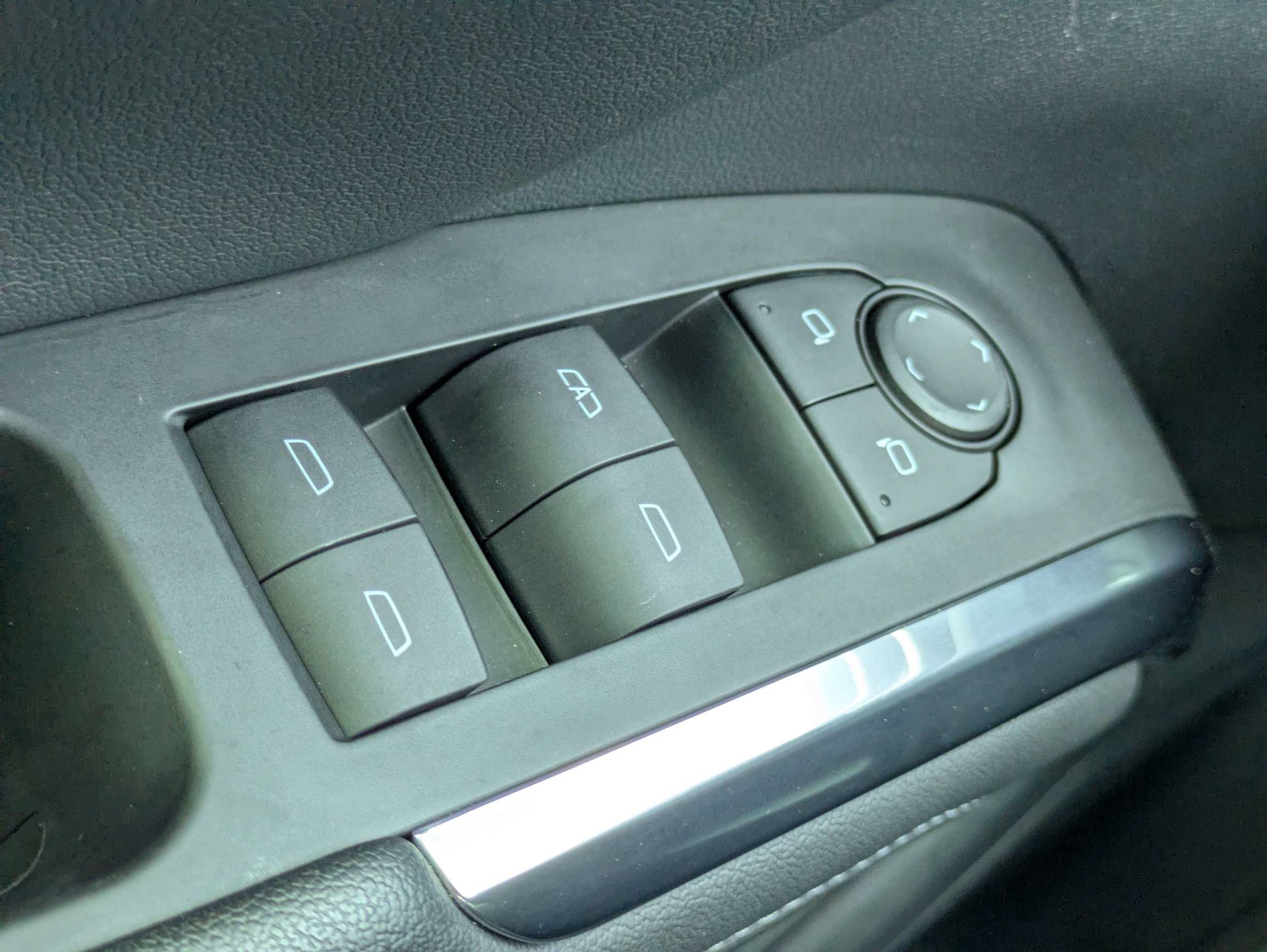 2024 Chevrolet Traverse FWD LT