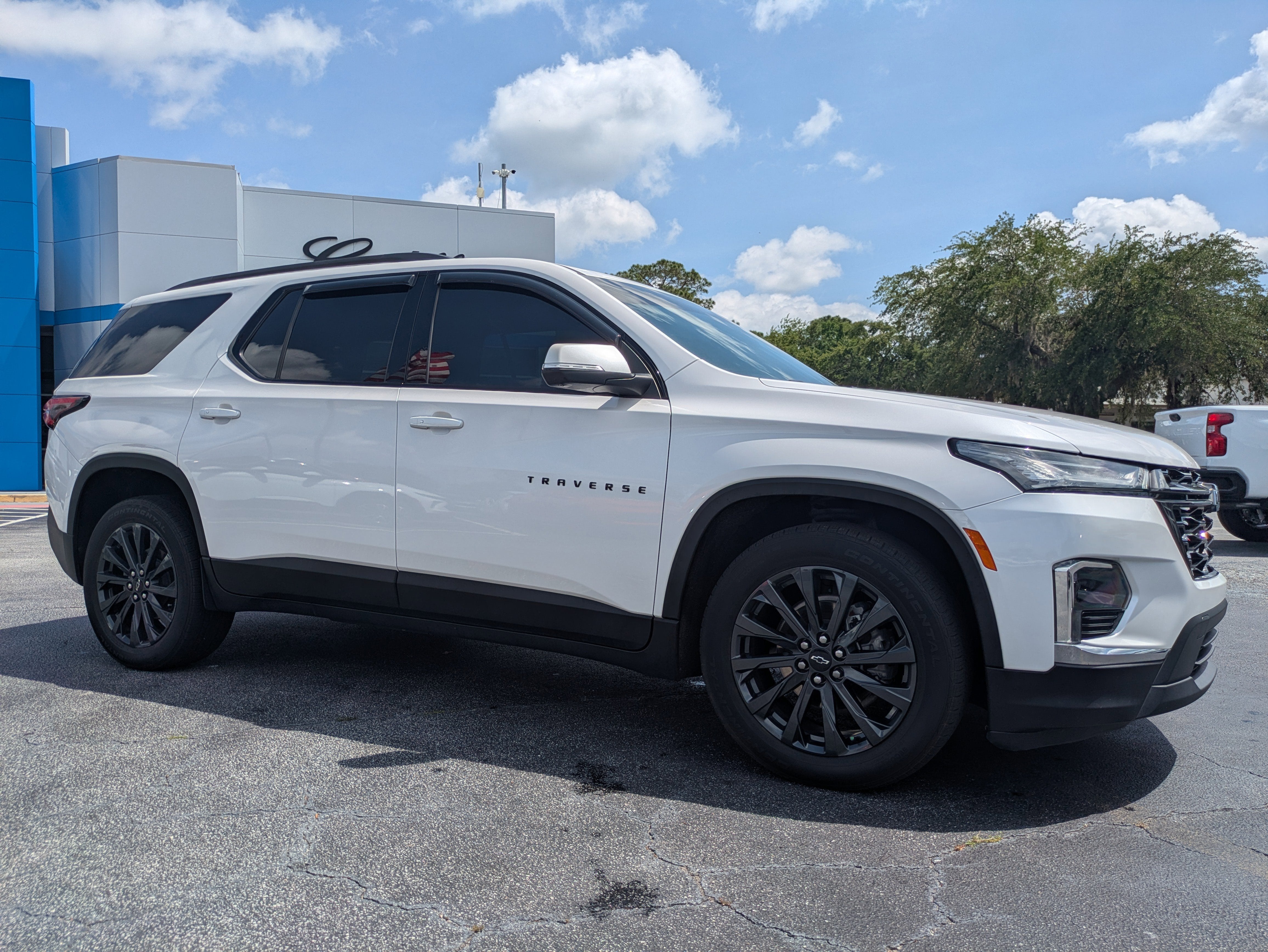 2022 Chevrolet Traverse RS