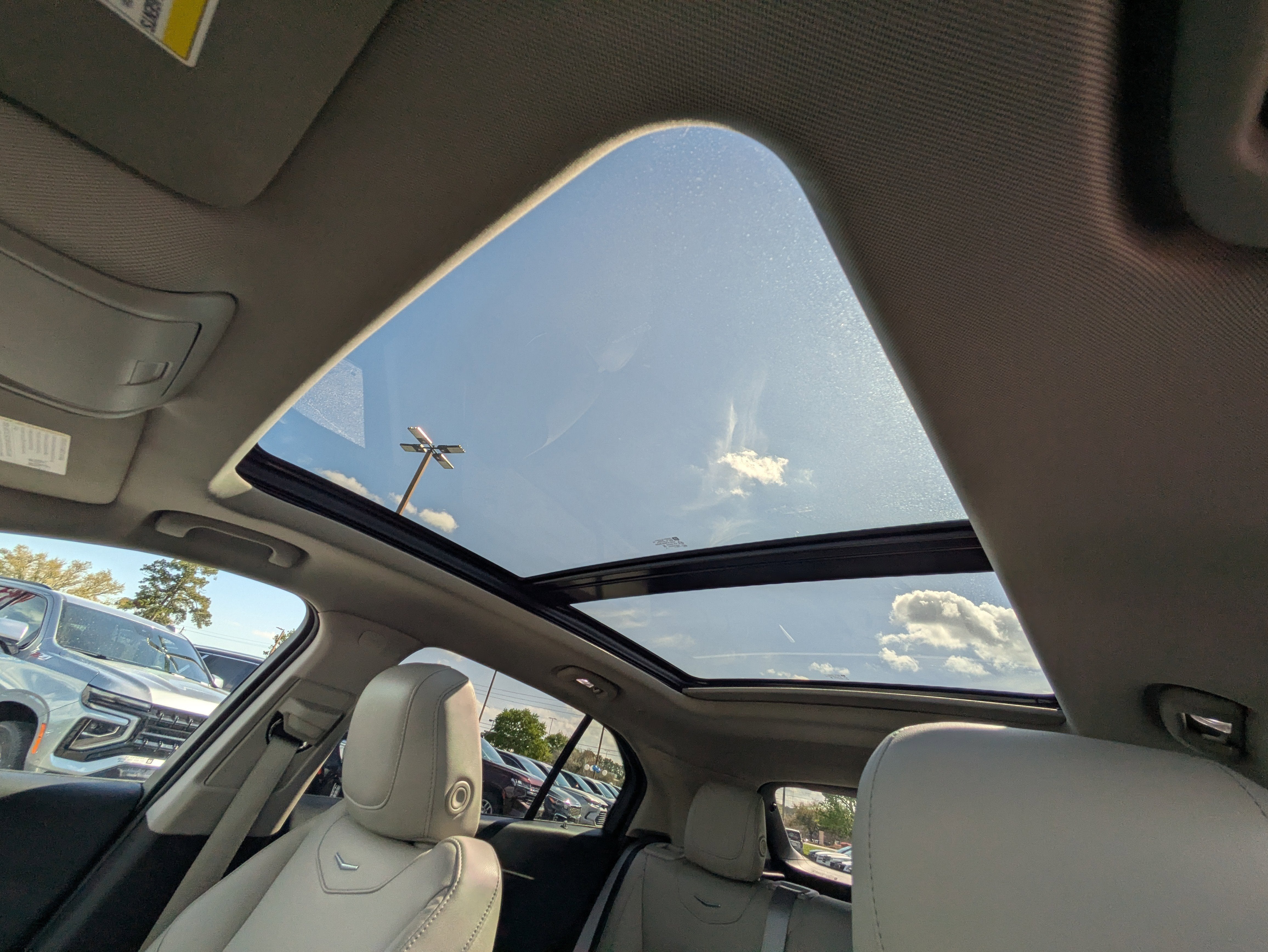 2023 Cadillac XT4 FWD Luxury