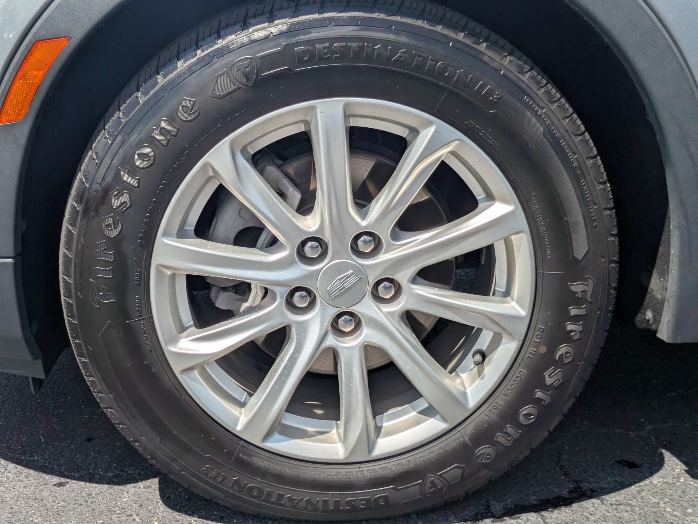 2023 Cadillac XT4 AWD Luxury