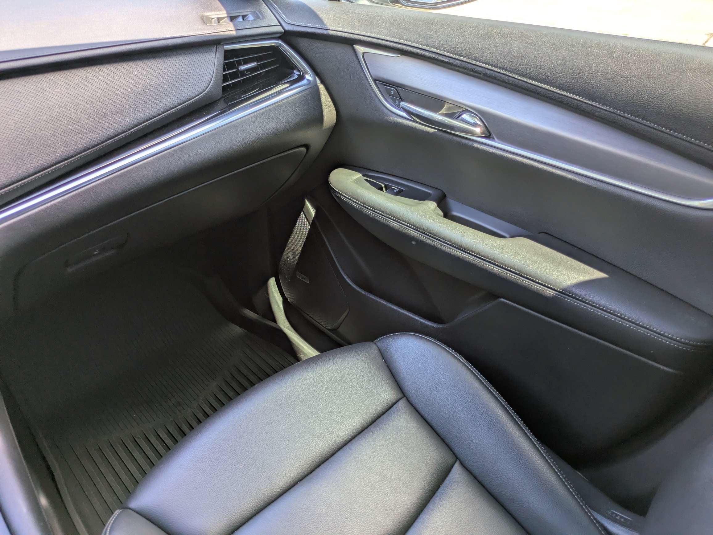 2022 Cadillac XT6 Luxury