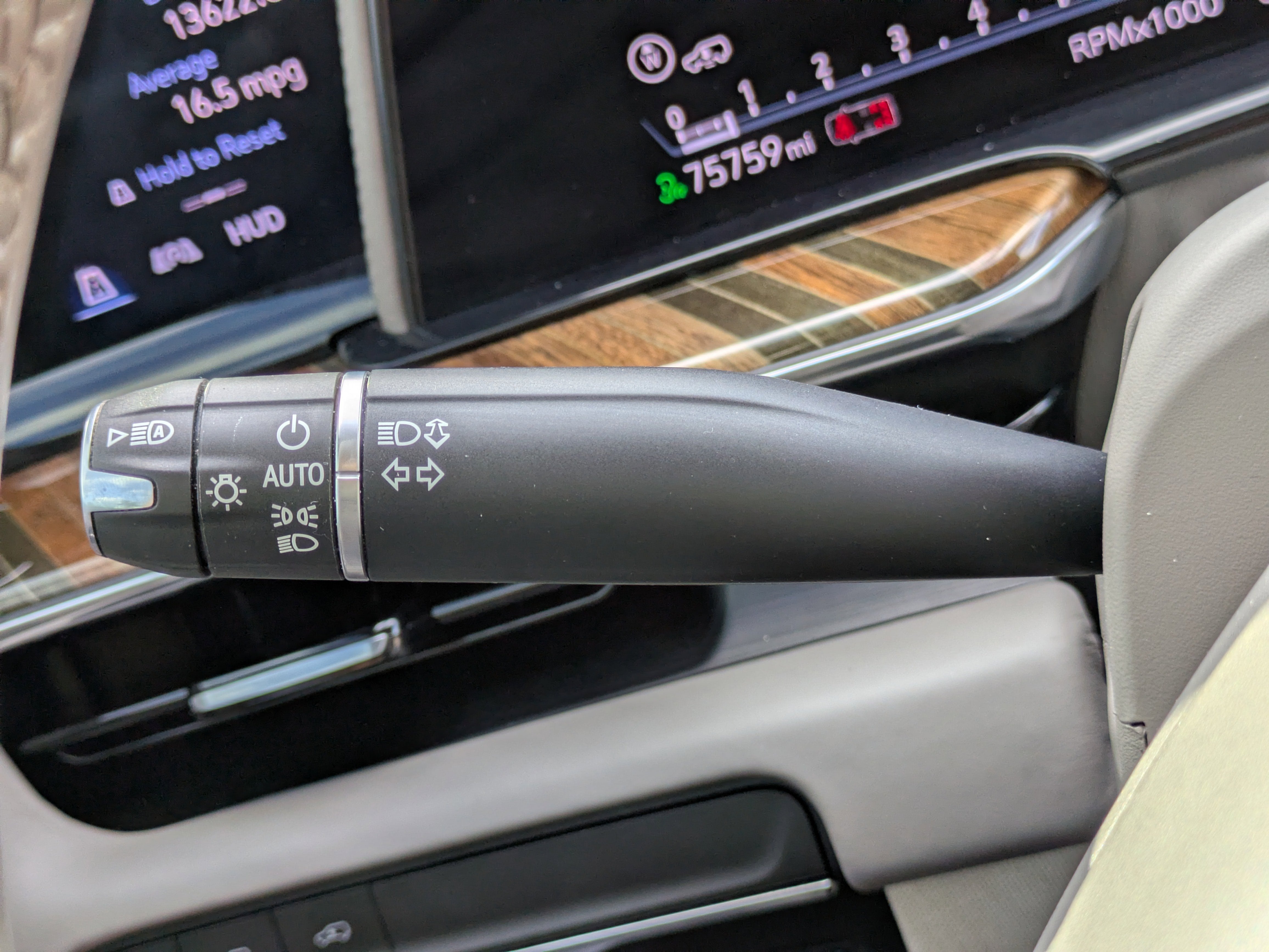 2022 Cadillac Escalade Premium Luxury Platinum