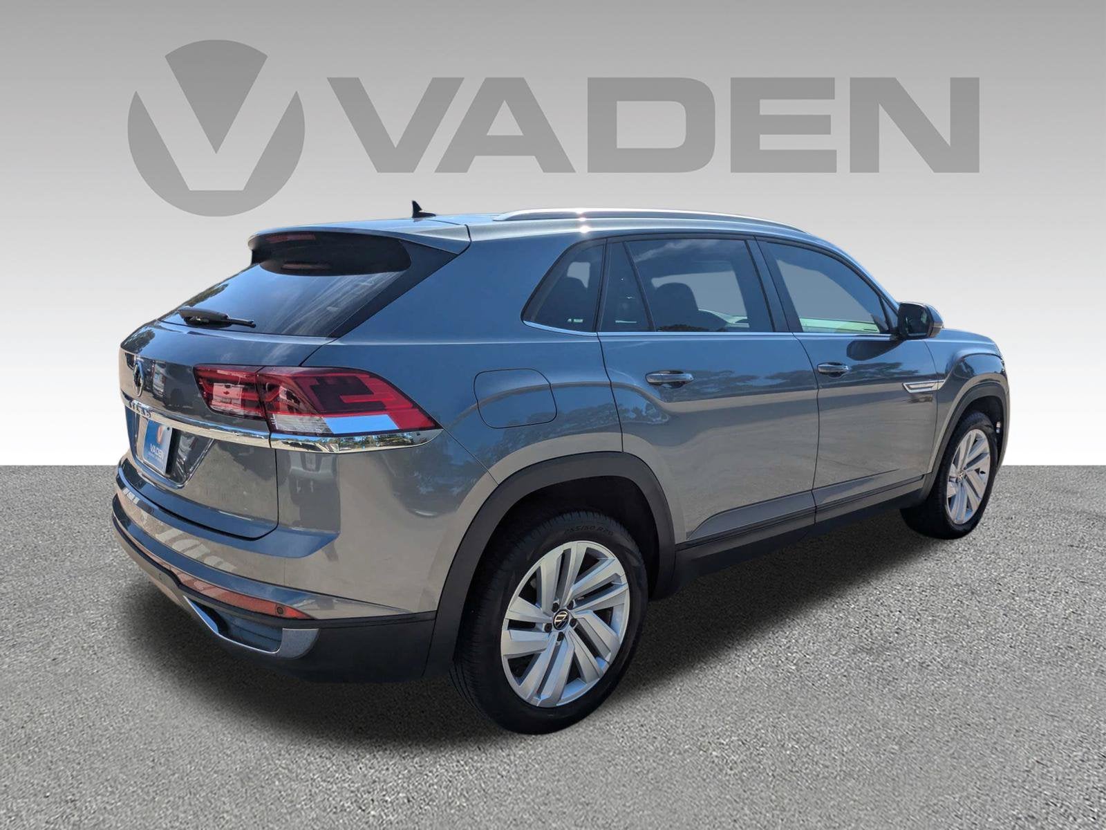 2023 Volkswagen Atlas Cross Sport 2.0T SE w/Technology