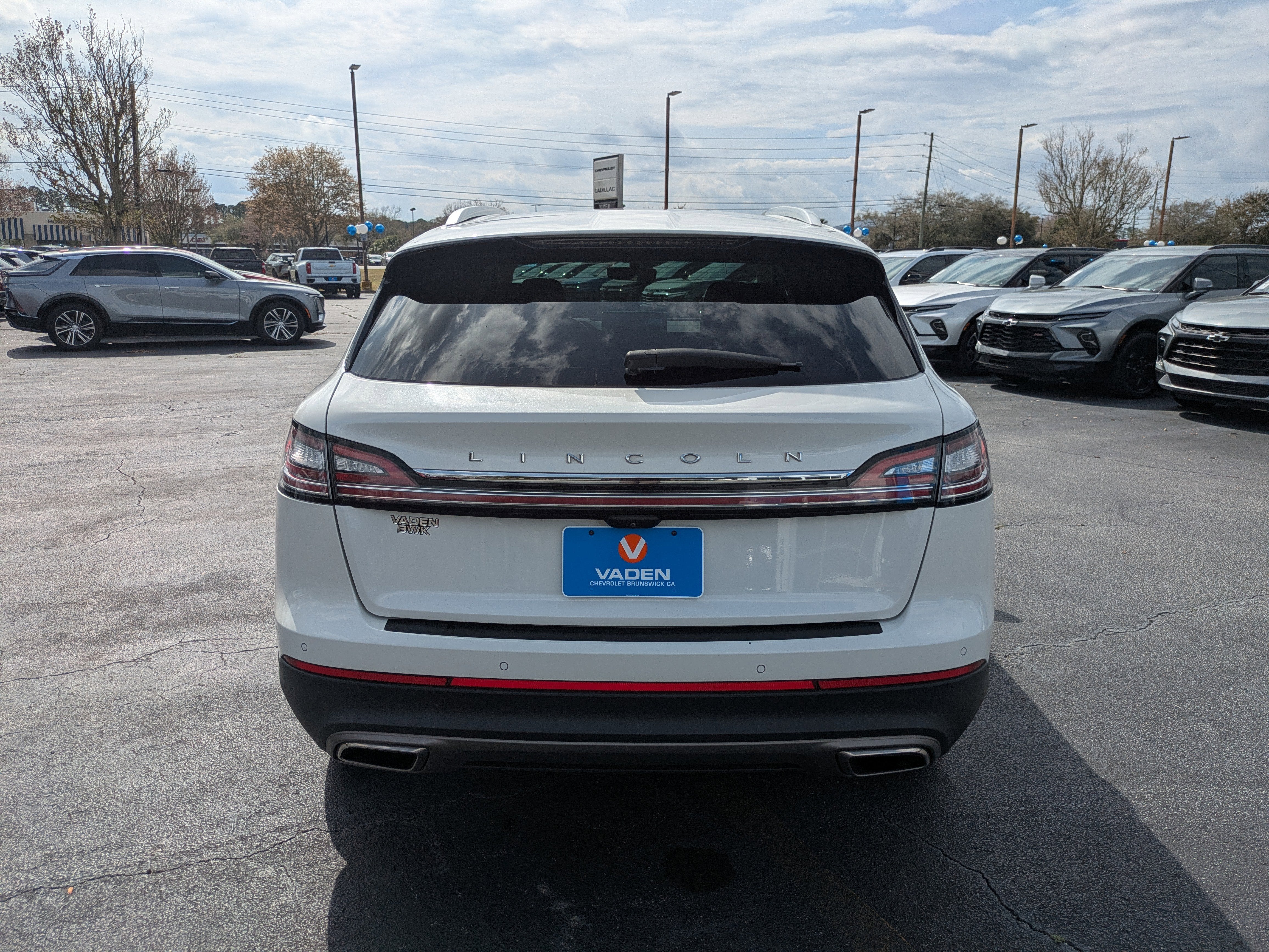 2022 Lincoln Nautilus Standard