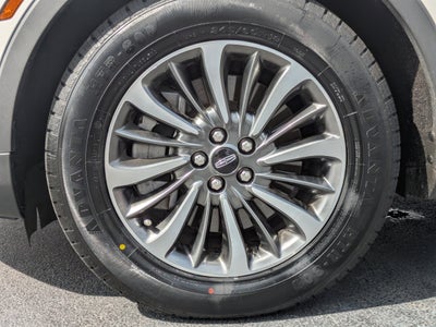 2022 Lincoln Nautilus Standard