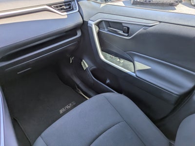 2019 Toyota RAV4 Hybrid LE