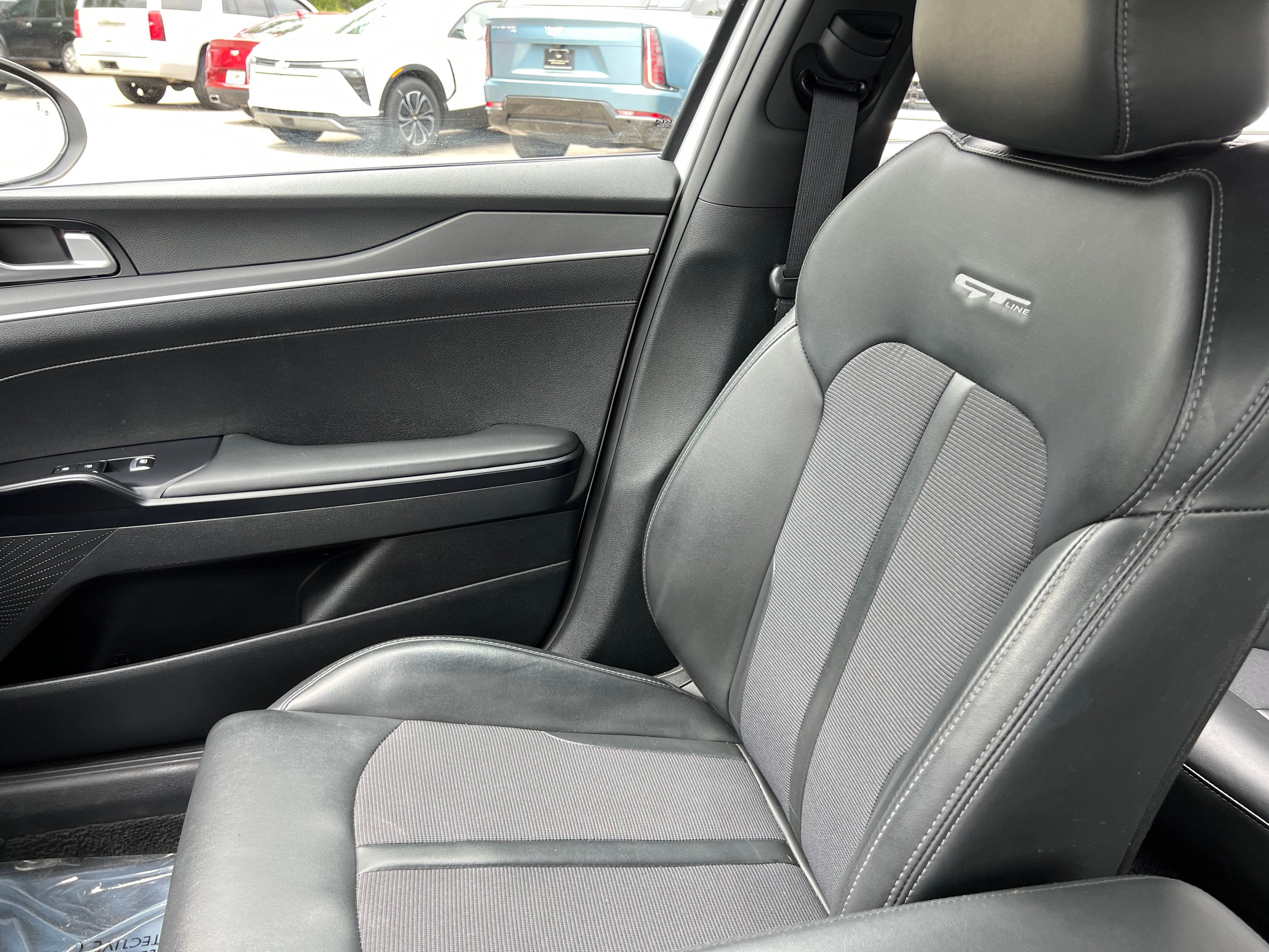 2022 Kia K5 GT-Line