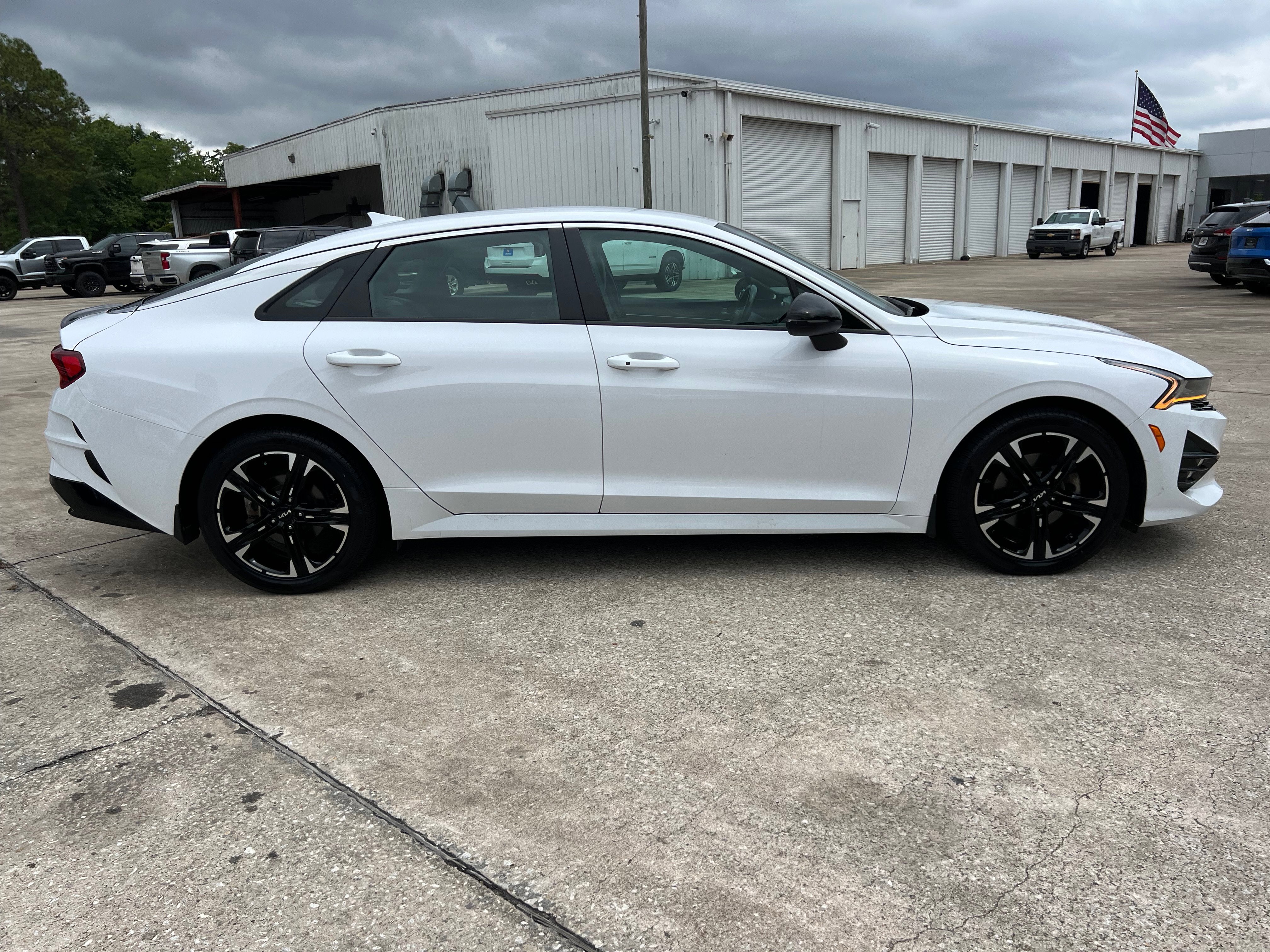 2022 Kia K5 GT-Line