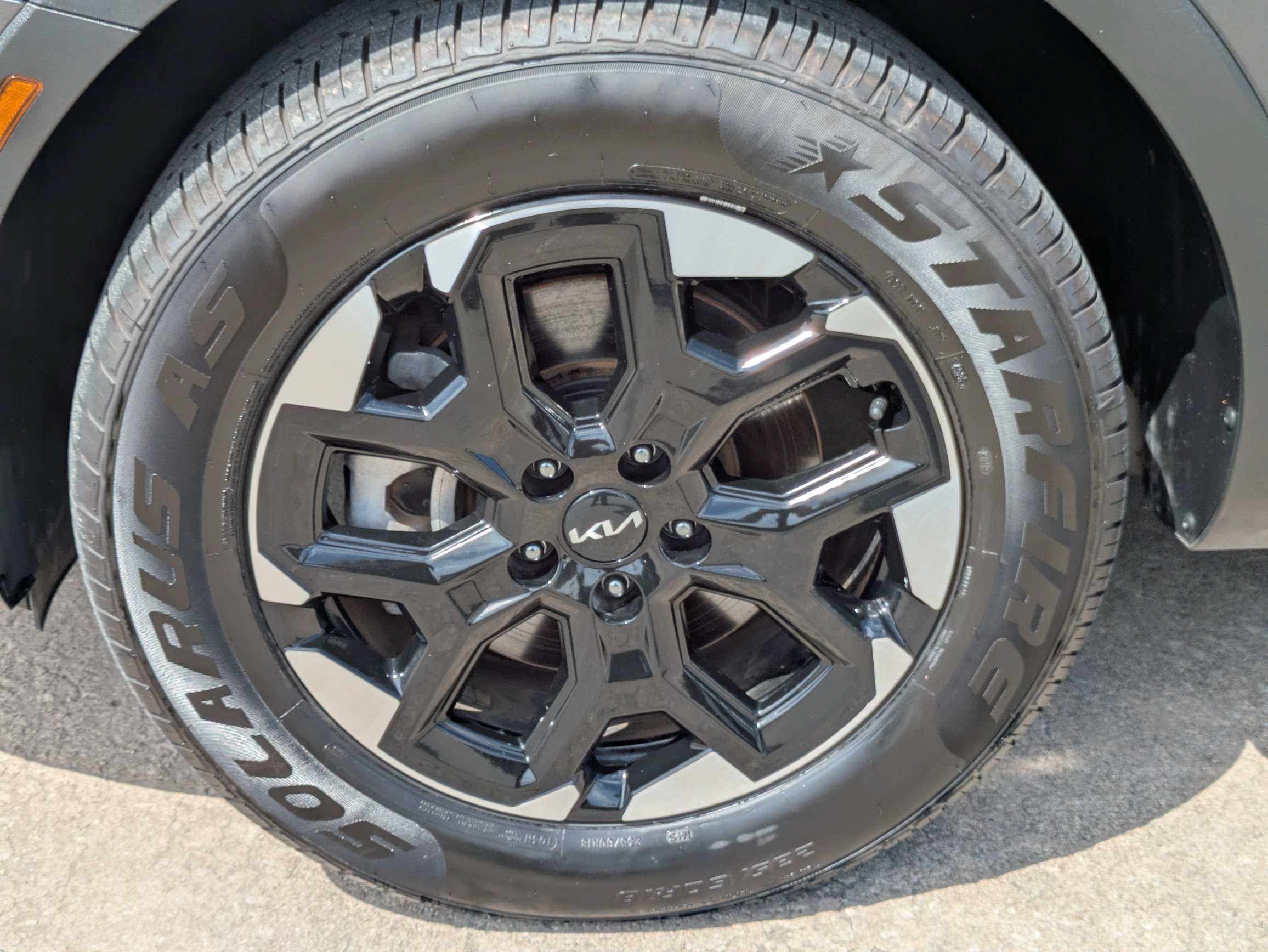 2024 Kia Sorento S