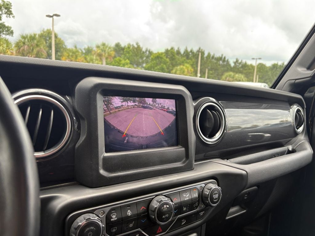 2020 Jeep Wrangler Unlimited Sahara Altitude 4x4