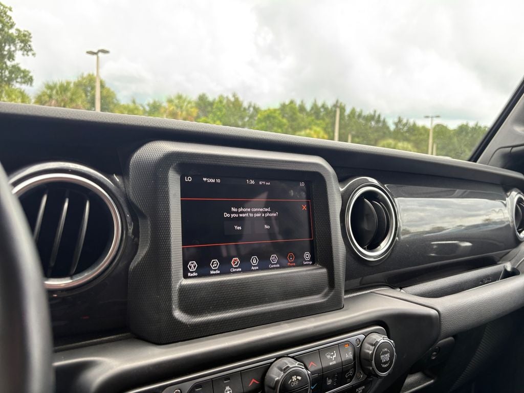 2020 Jeep Wrangler Unlimited Sahara Altitude 4x4