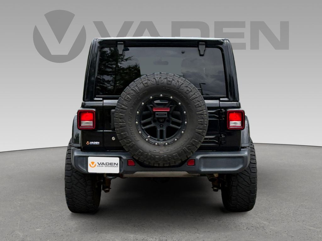 2020 Jeep Wrangler Unlimited Sahara Altitude 4x4