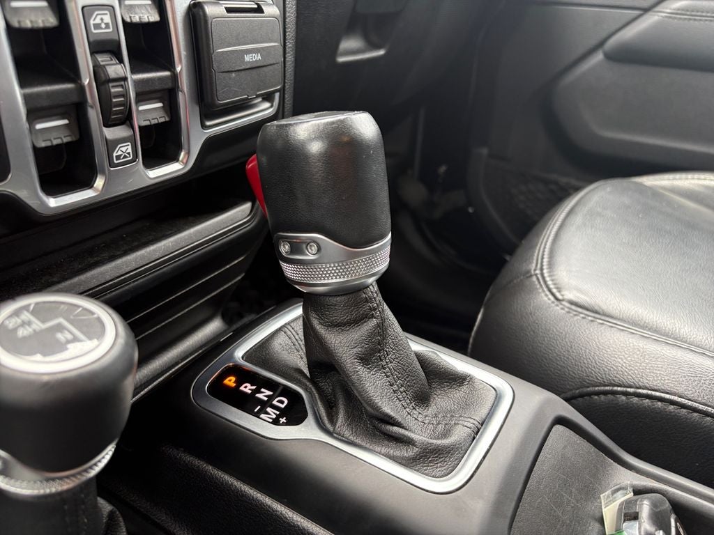2020 Jeep Wrangler Unlimited Sahara Altitude 4x4