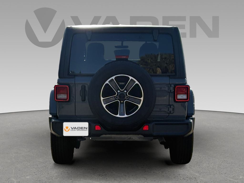 2023 Jeep Wrangler 4-Door Sahara 4x4