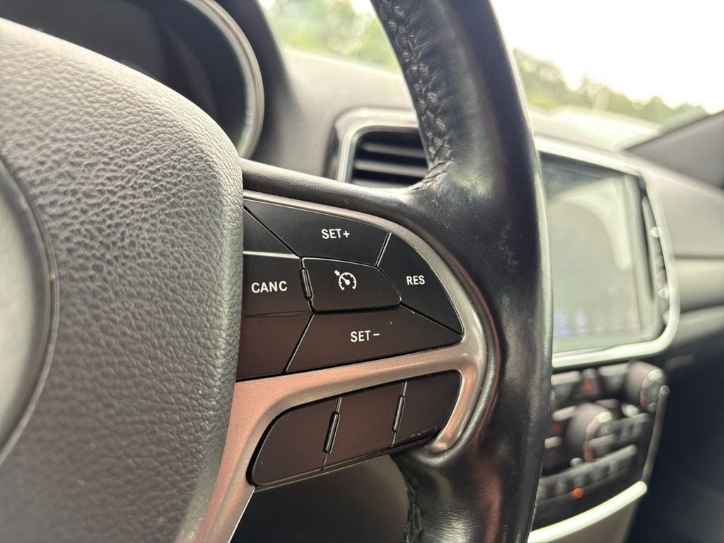 2021 Jeep Grand Cherokee Laredo X 4x4
