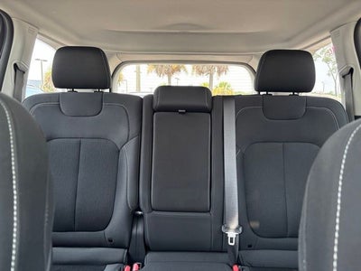 2023 Jeep Grand Cherokee Laredo 4x2