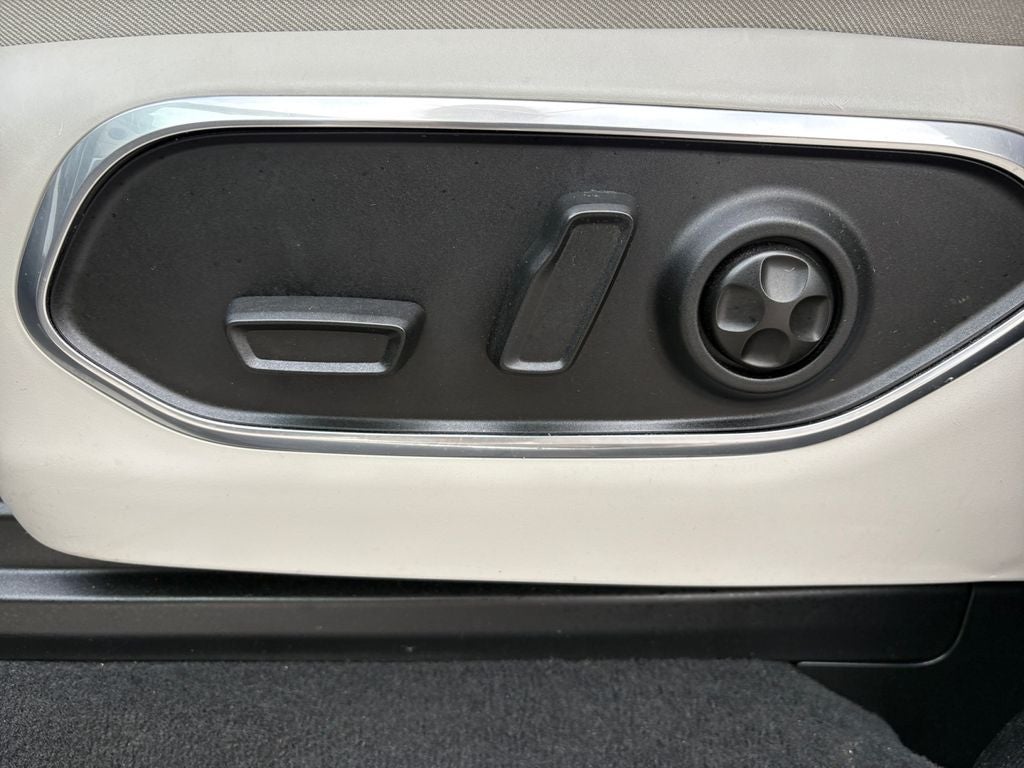 2024 Jeep Wagoneer Series II 4x2