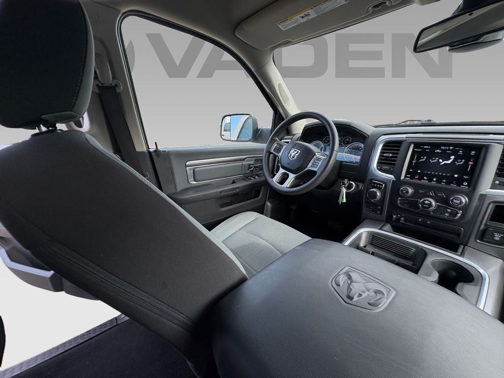 2023 RAM 1500 Classic SLT Crew Cab 4x4 5'7' Box