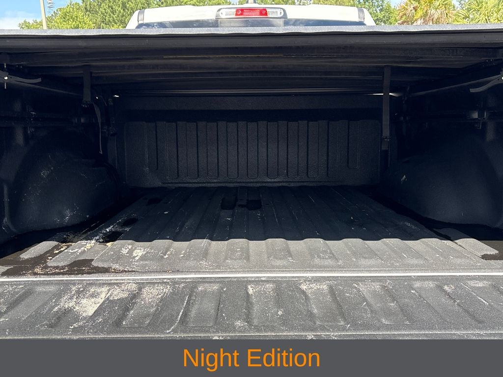 2022 RAM 1500 Laramie Crew Cab 4x4 5'7' Box