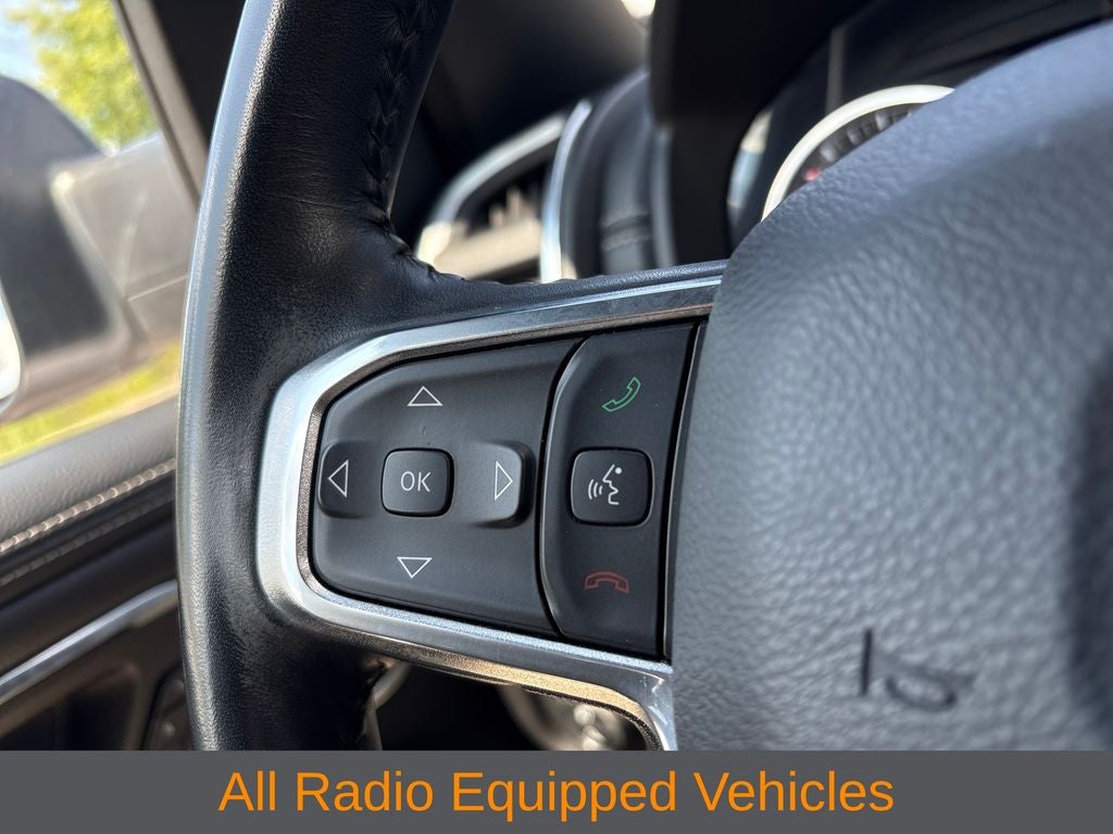 2022 RAM 1500 Laramie Crew Cab 4x4 5'7' Box