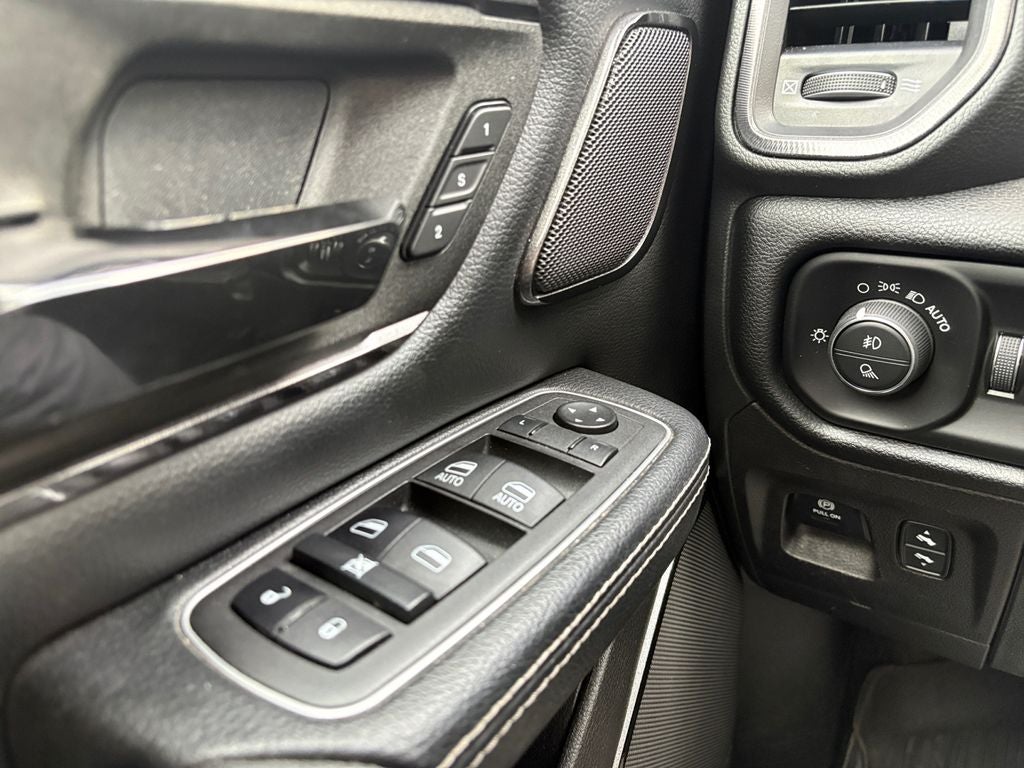 2022 RAM 1500 Rebel Crew Cab 4x4 5'7' Box