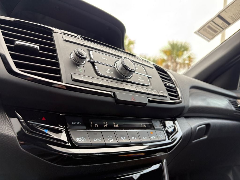 2017 Honda Accord Sport SE