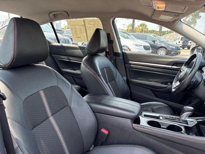 2024 Nissan Altima SR FWD