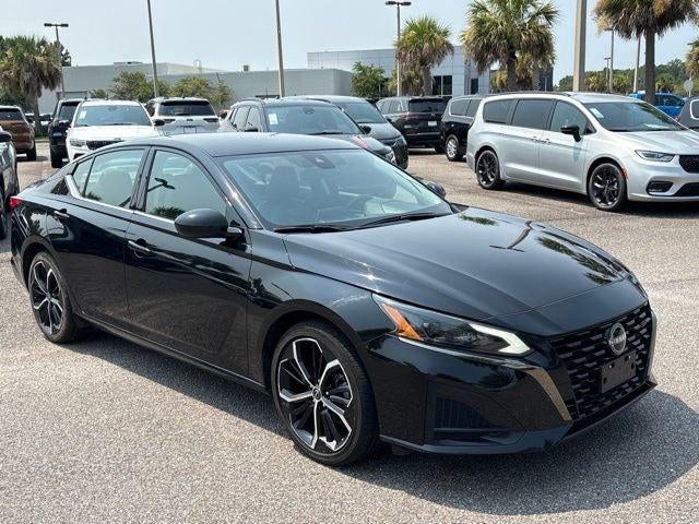 2024 Nissan Altima SR FWD