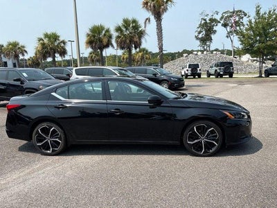2024 Nissan Altima SR FWD