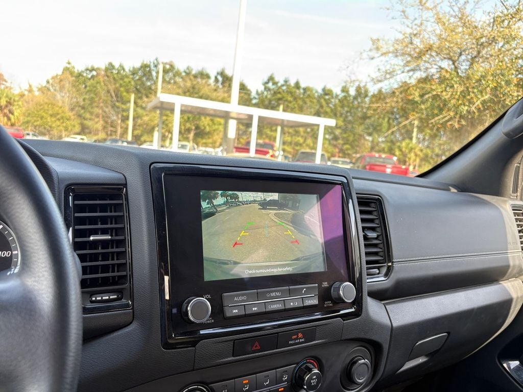 2023 Nissan Frontier Crew Cab SV 4x4