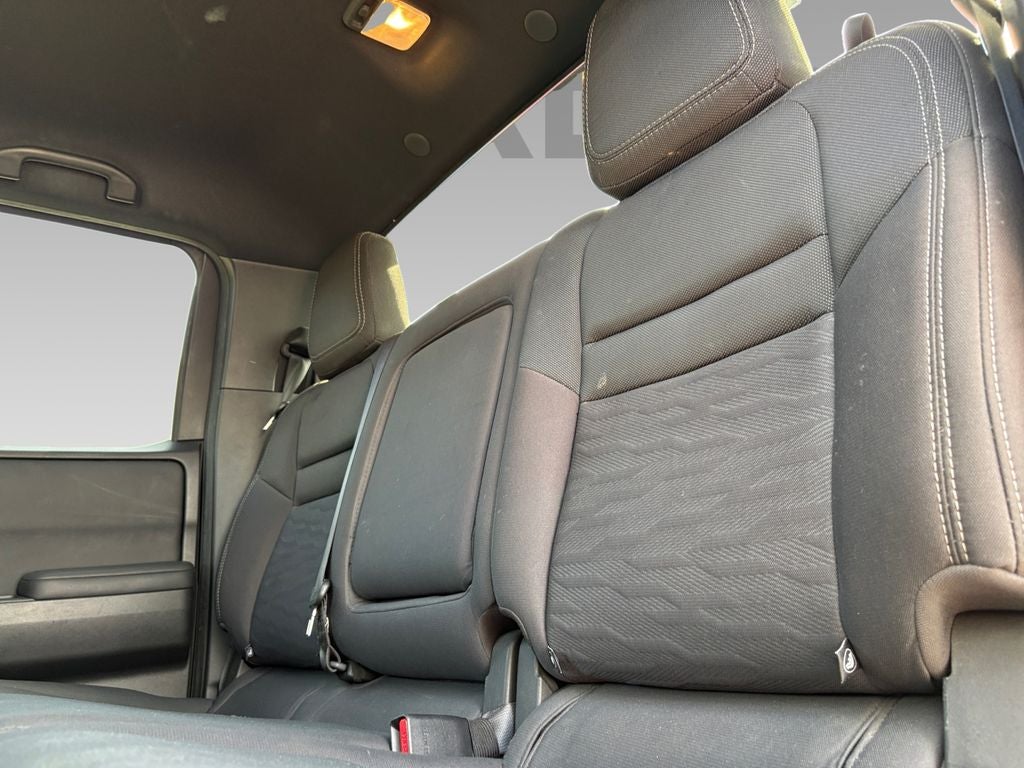 2023 Nissan Frontier Crew Cab SV 4x4